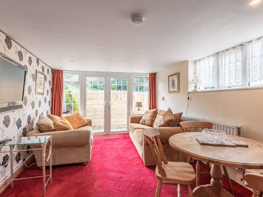 Living room/dining room | Gainsborough Cottage, Chapel St Leonards