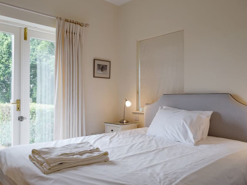 Double bedroom | Graham Cottage - Nene Valley Cottages, Clopton, near Kettering