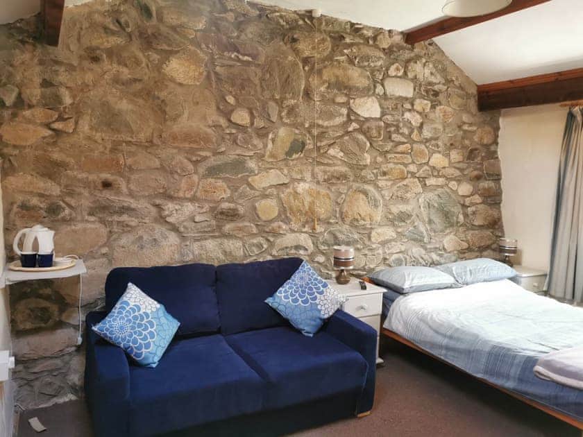 Double bedroom | Hendy, Waunfawr, near Caernarfon