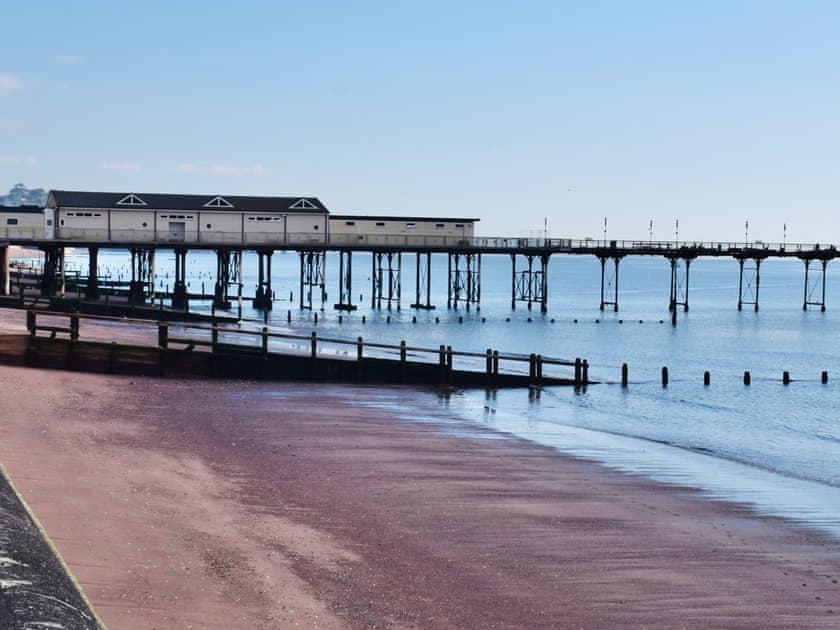 Surrounding area | Beachside, Teignmouth