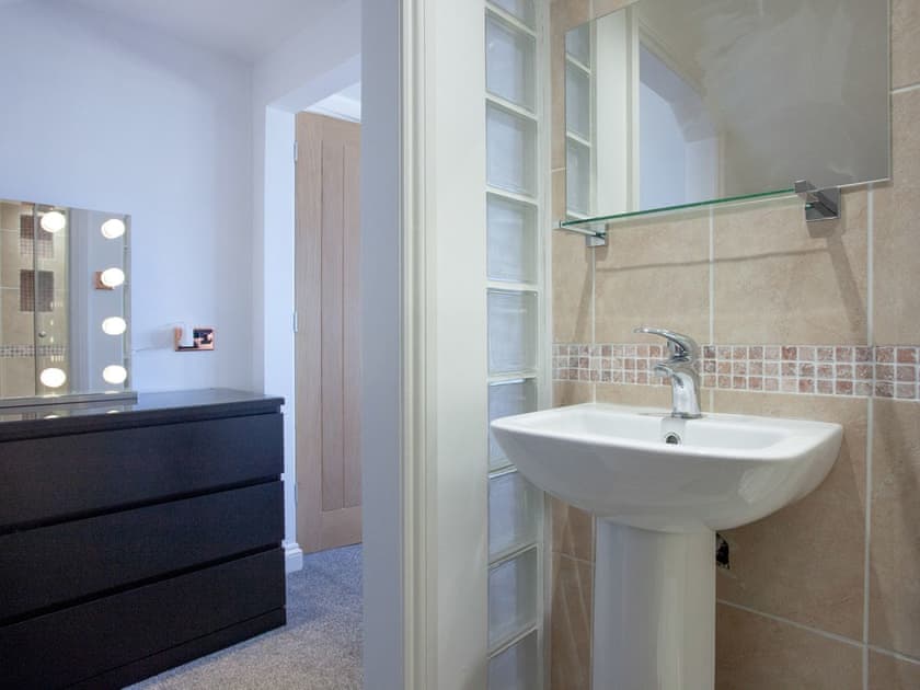 En-suite | Harbour Heights, Brixham