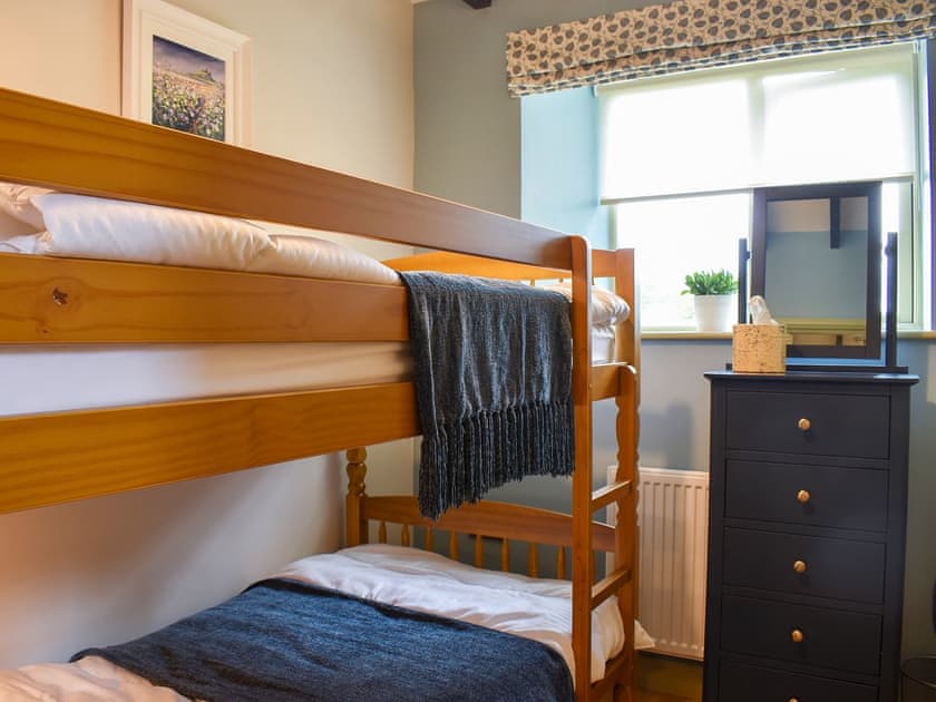 Bunk bedroom | The Well House, Starbotton