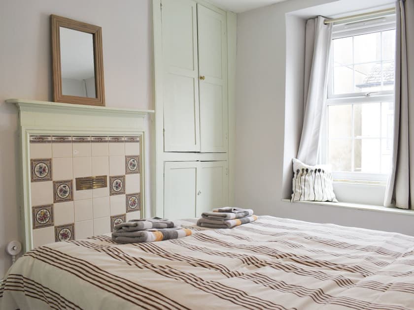 Double bedroom | Brook Cottage, Dawlish