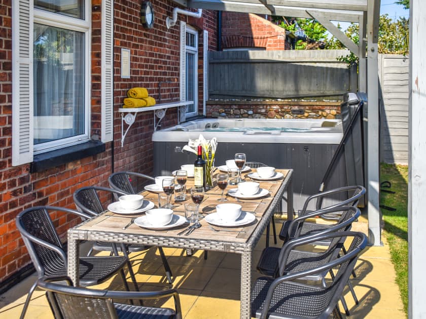 Outdoor area | Coastguard Cottage, Caister-on-Sea, near Great Yarmouth
