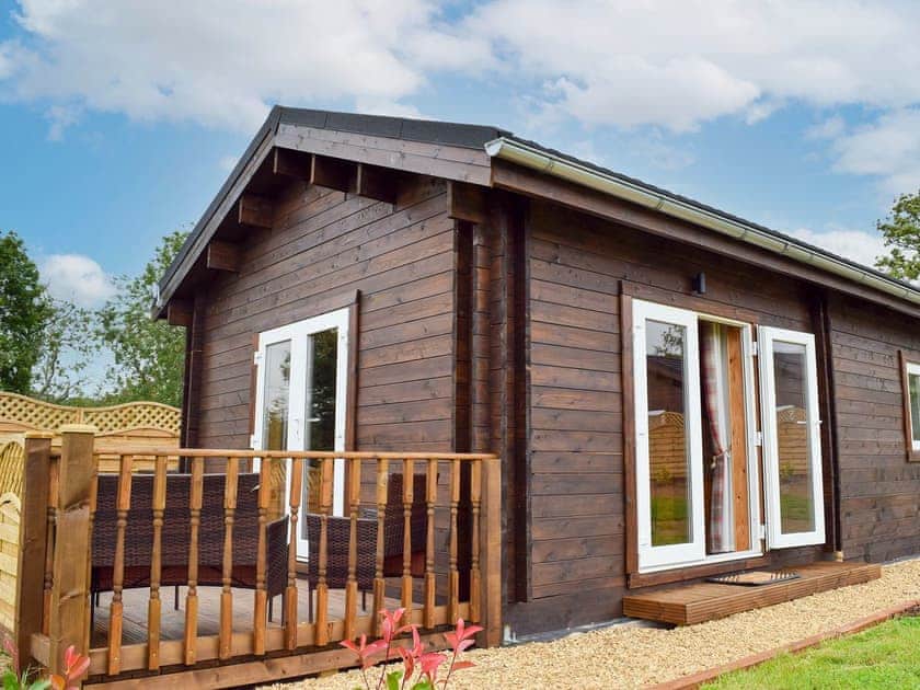 Exterior | Reynard’s Retreat - Coplow Cabins, Billesdon, near Leicester