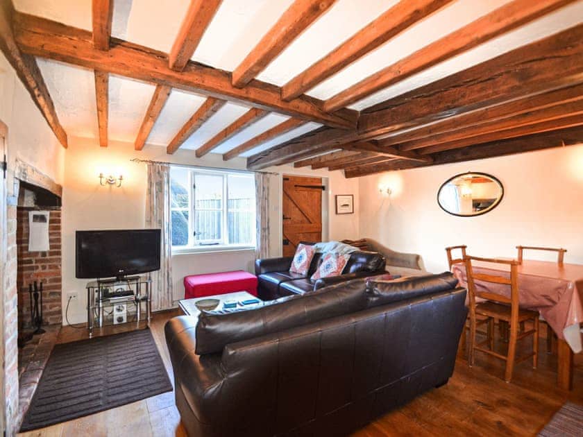 Appletree Cottage, Peasmarsh