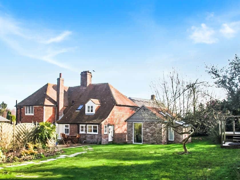 Appletree Cottage, Peasmarsh
