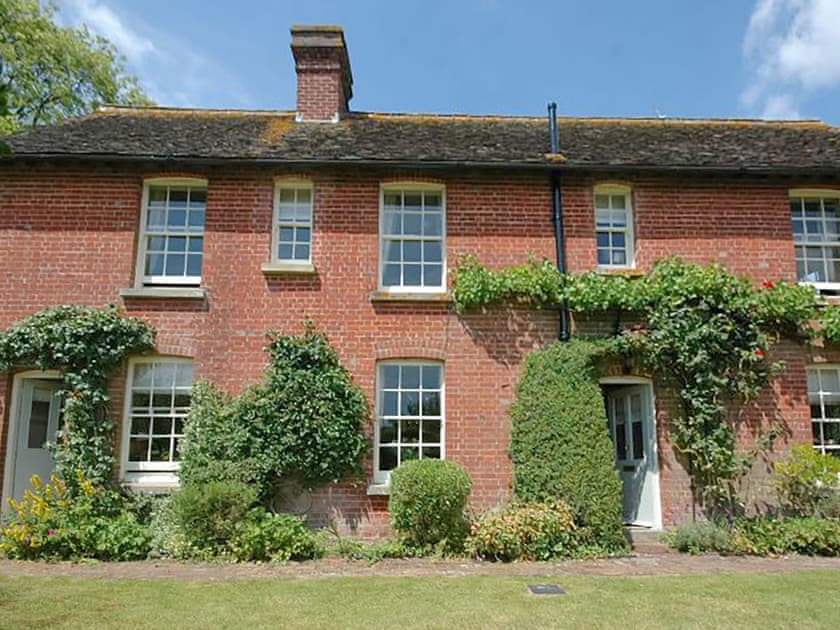 Warre Cottage, Burpham