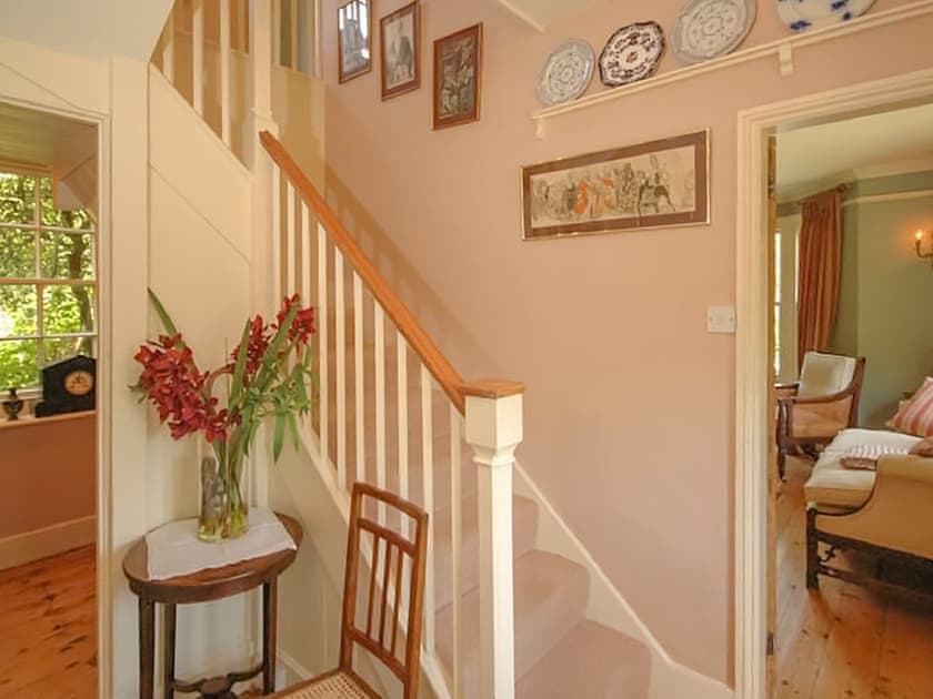 Warre Cottage, Burpham