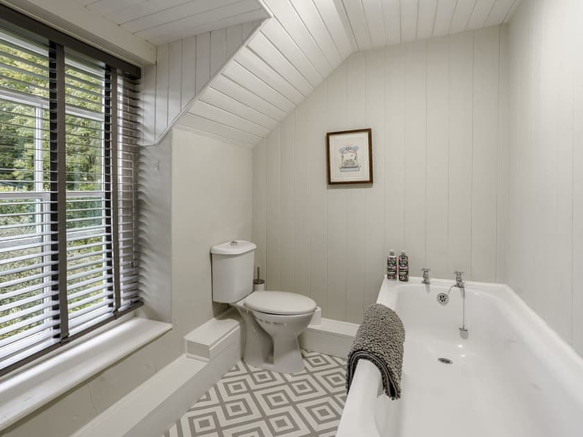 Bathroom | Jasmine Cottage - Wellstone Cottages, Llanfyrnach