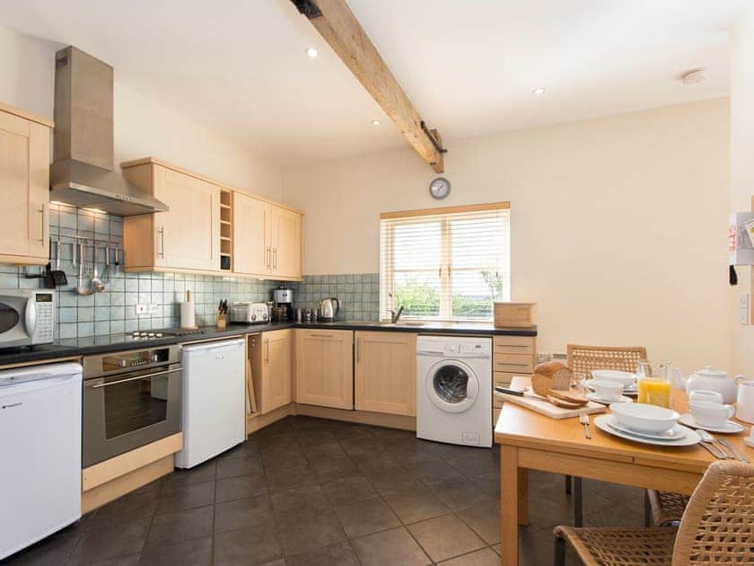 Kitchen/diner | Graham Cottage - Nene Valley Cottages, Clopton, near Kettering