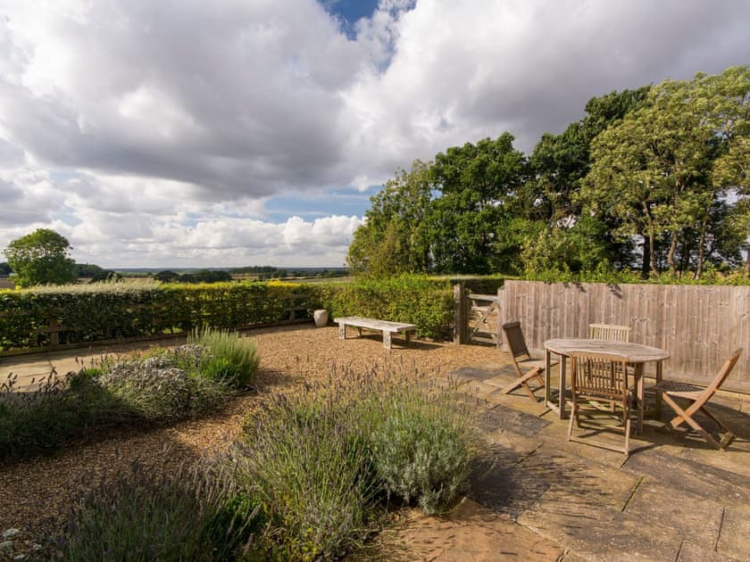 Garden | Alice Cottage - Nene Valley Cottages, Clopton, near Kettering