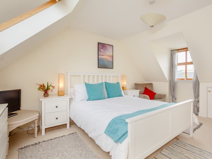 Double bedroom | Caldon Cottage, Cromarty