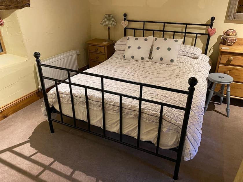 Double bedroom | Finkle Barn, Great Fryupdale