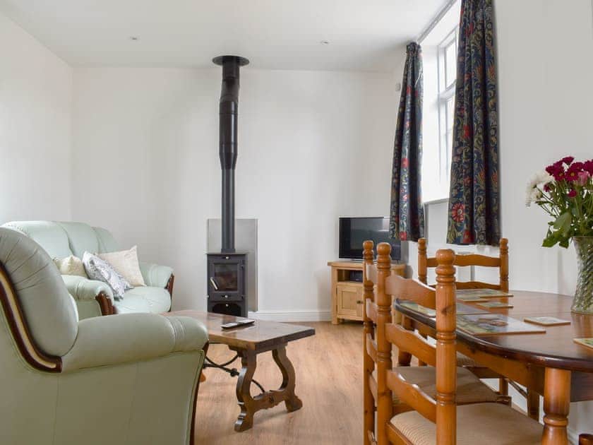 Roe Cottage - White Hart Cottages, Hadleigh