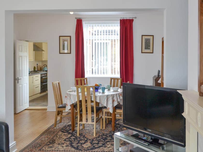 Living room/dining room | Dolphin Cottage, Newbiggin by the Sea