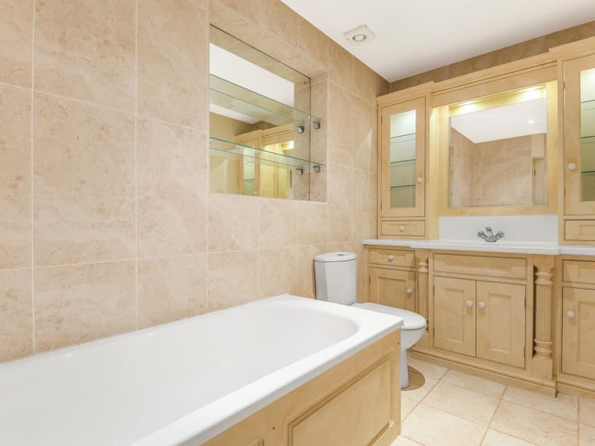 Bathroom | Pencuil, St Mawes