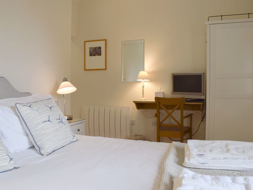 Double bedroom | Alice Cottage - Nene Valley Cottages, Clopton, near Kettering