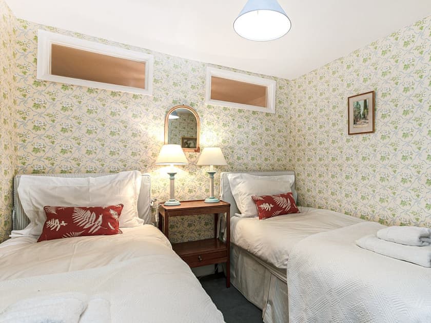 Middle twin room | Pennygillam, St Mawes