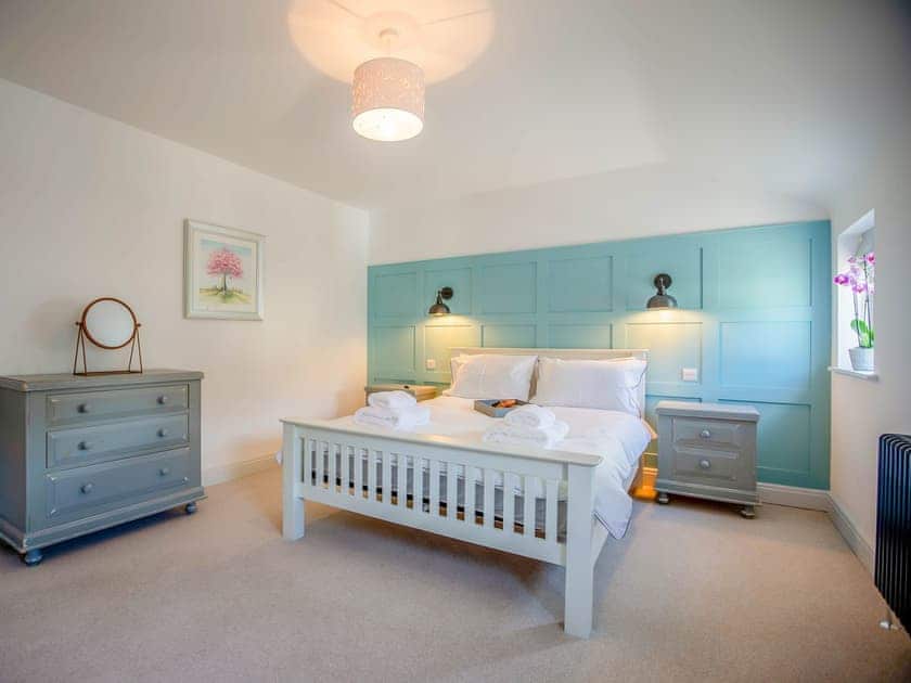 Bedroom | The Stalls, Burford