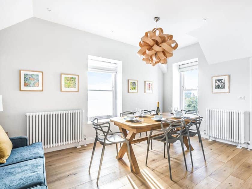 First floor dining area | The Haven Lodge, St Mawes,