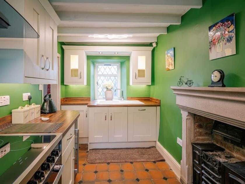 Kitchen | Keepers Cottage, Red Wharf Bay