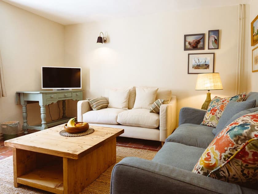 Living room | New Lane Cottage, Worstead