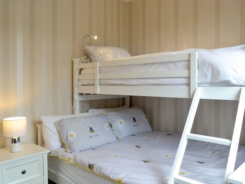 Bunk bedroom | Sauchenshaw Cottage, Stonehaven