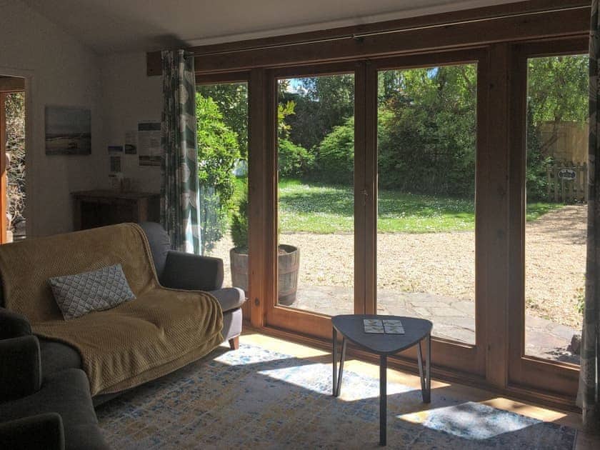 Living area | Oak Tree Cottage - Grove Cottages, Instow, near Barnstaple