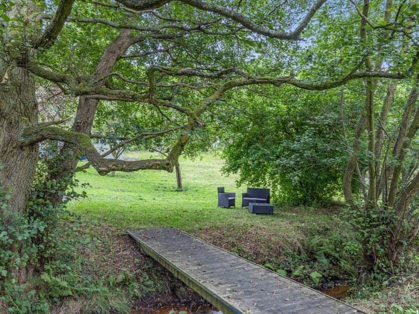 Garden and grounds | Catmint Cottage, Lea, near Matlock