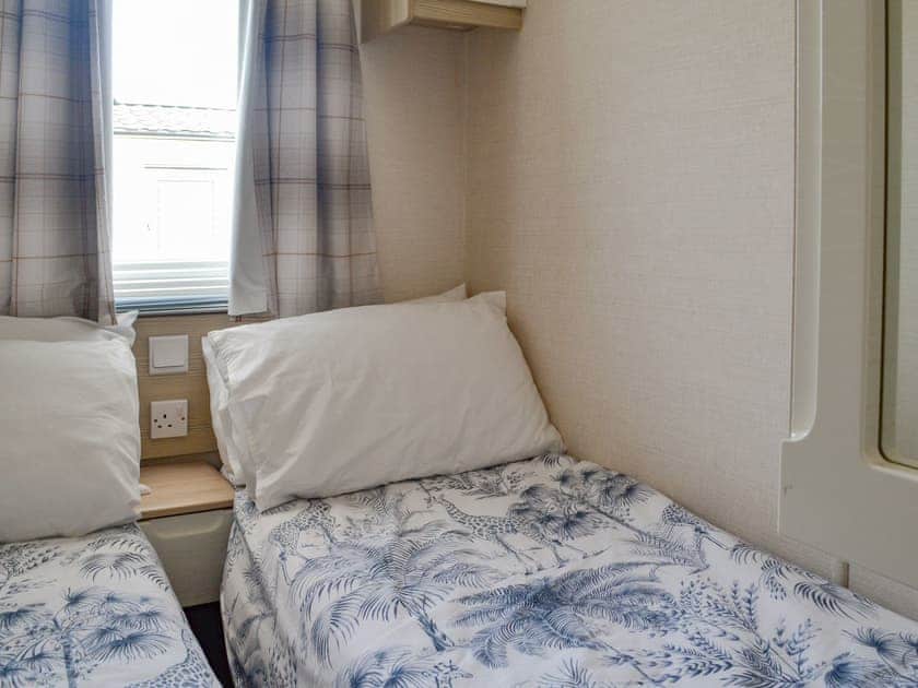 Twin bedroom | Loch View, Stranraer