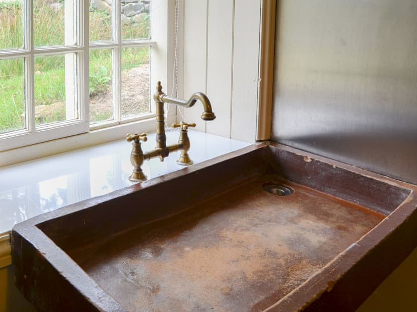 Kitchen/diner | The Old Back Kitchen at Bonfield Ghyll Farm, Helmsley