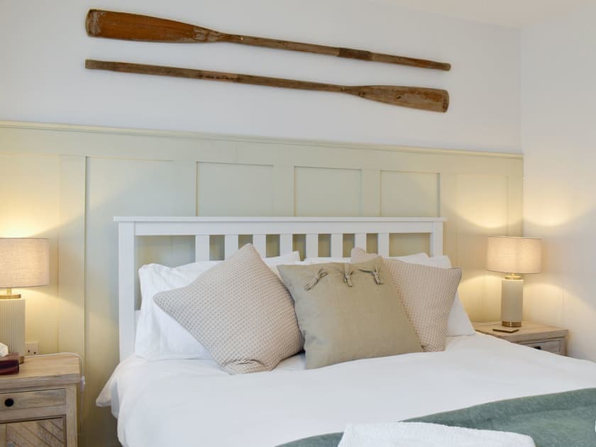 King  Bedroom | The Sea Cabin, Sandgate