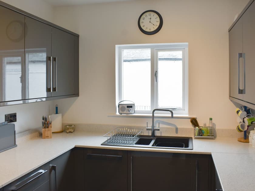 Kitchen | 6 Twentyman Court, Keswick