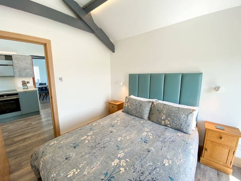 Double bedroom | Woolbarn - Wooldown Holiday Cottages, Marhamchurch, near Bude