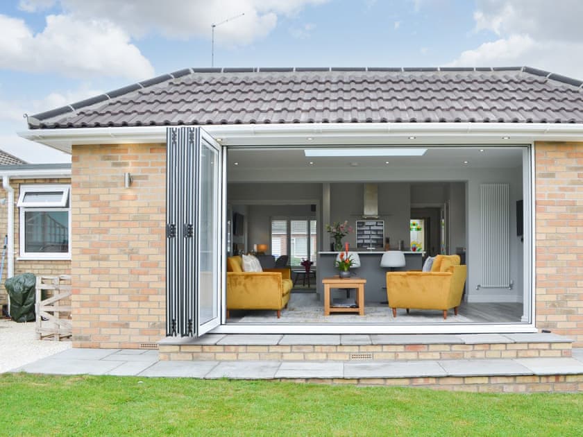 Exterior | Poppys’ Place, Bridlington