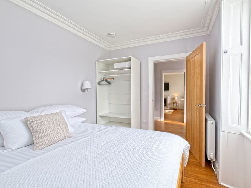 Kingsize bedroom | Lower Canterbury House, Gattonside, near Melrose