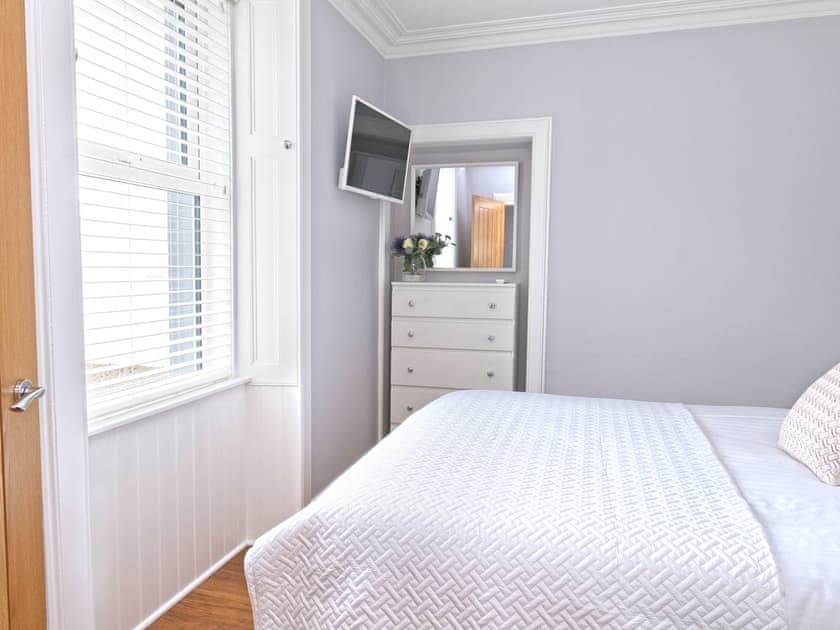 Double bedroom | Lower Canterbury House, Gattonside, near Melrose