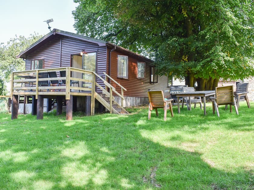 Outdoor eating area | Drumble Lodge, Newbold Astbury, Congleton