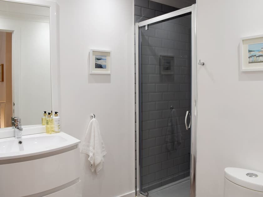 Shower room | 2 Mill Hall Cottages, Newburgh, near Cupar