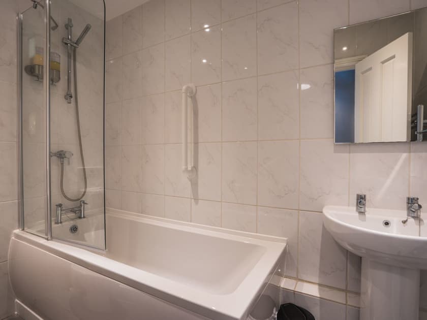 Bathroom | Apartment 12 - Astor House, Torquay