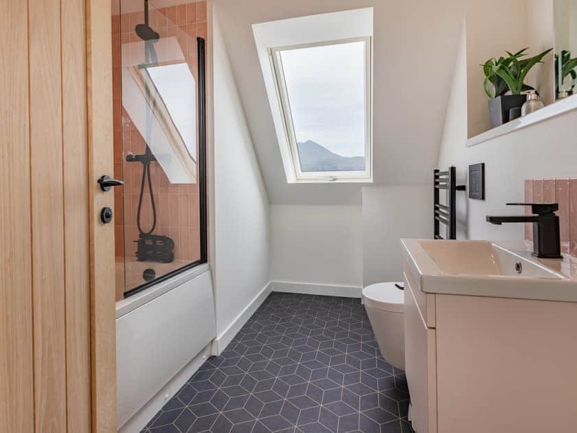 Bathroom | Ardlearag, Badcaul, near Ullapool