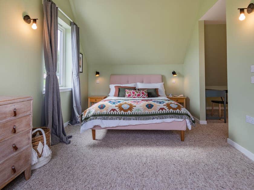 Double bedroom | Ardlearag, Badcaul, near Ullapool
