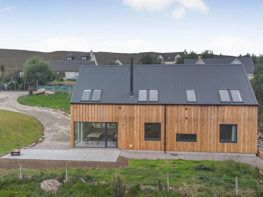 Setting | Ardlearag, Badcaul, near Ullapool