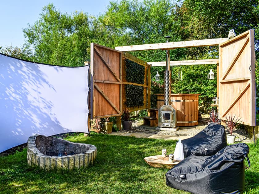 Outdoor area | The Engine Shed, Battersby Junction
