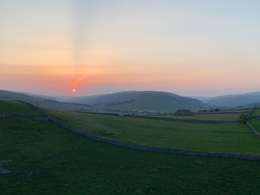 Surrounding area | Tophams Laithe, Conistone with Kilnsey, Grassington