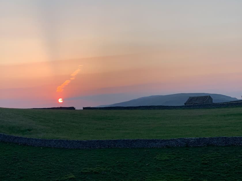 Surrounding area | Tophams Laithe, Conistone with Kilnsey, Grassington