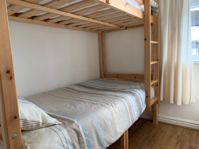 Bunk bedroom | Paignton View, Paignton