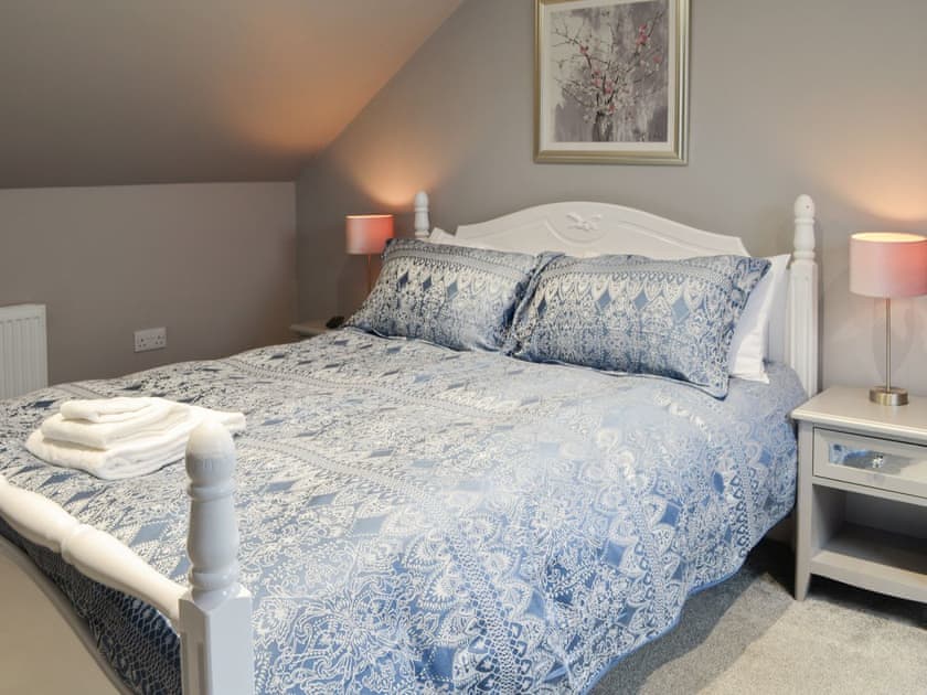 King size bedroom | Donallan, Newton Stewart