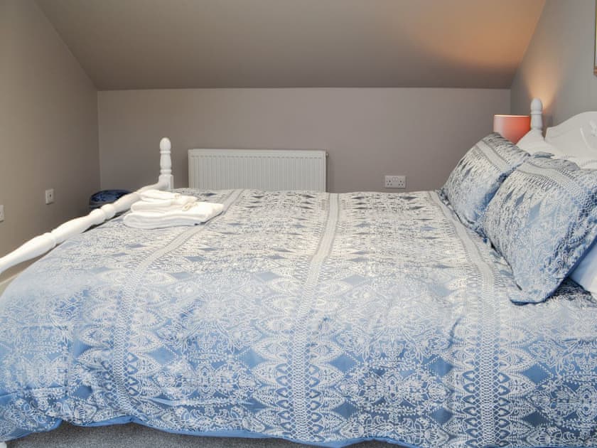 King size bedroom | Donallan, Newton Stewart